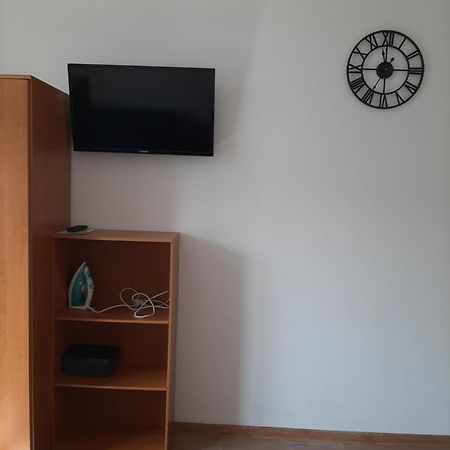 Apartamenty Marco 3-Bis- Przy Dworcu-Stare Miasto-Super Wi Fi Krakow Exterior photo